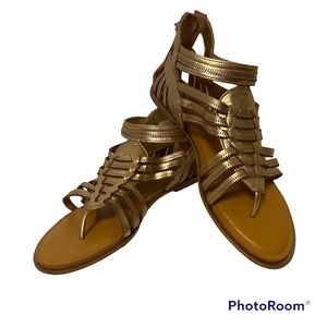 DIANE VON FURSTENBERG SHOES SANDALS THONG FLAT GLADIATOR STUDS GOLD LEATHER 8 M